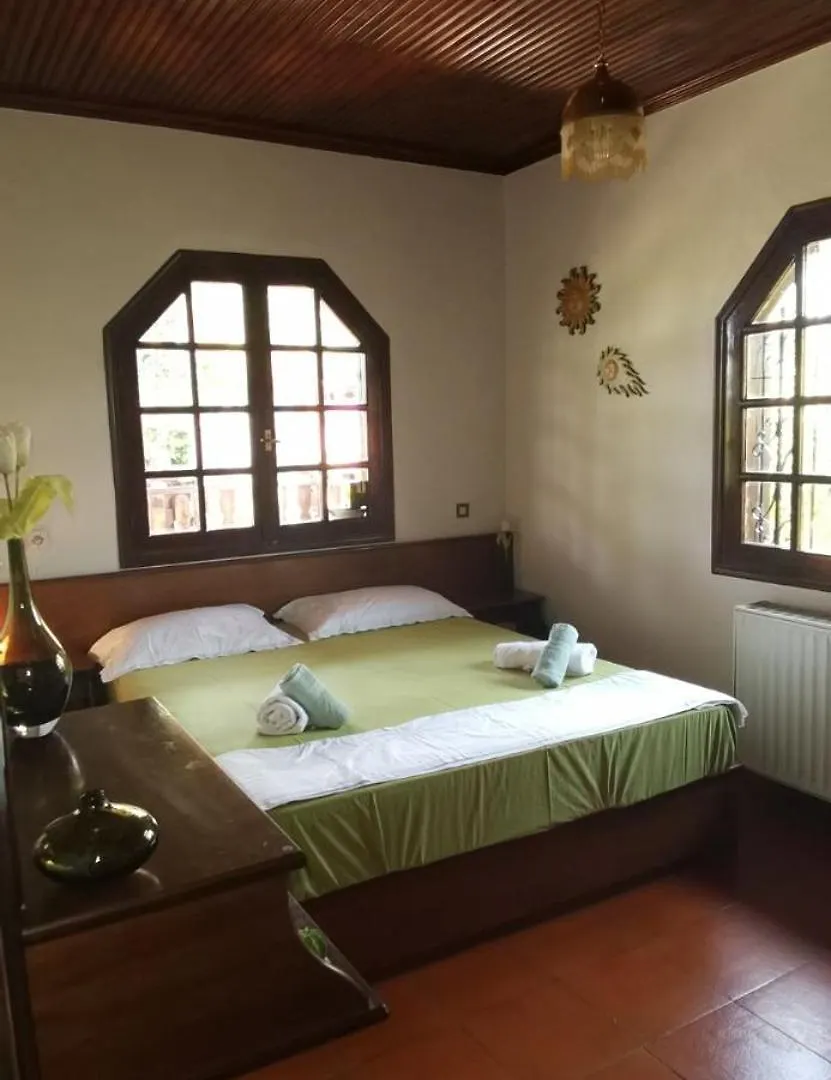 Foula'S Summer House Nea Poteidaia Greece